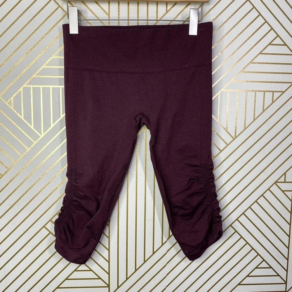 Lululemon‎ In The Flow Crop II Heathered Bordeaux Drama Seamless Size US 8